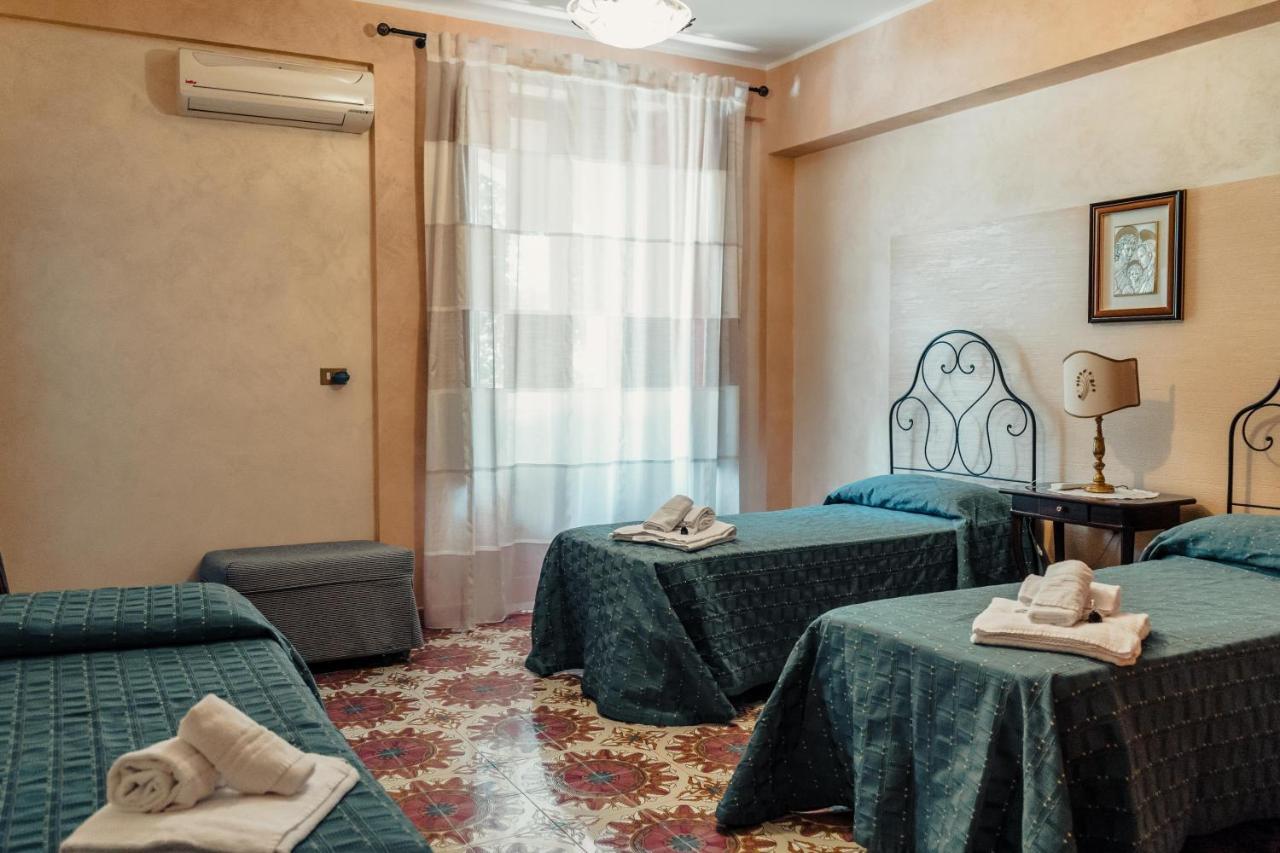 B&B Elvira Al Duomo Monreale Εξωτερικό φωτογραφία
